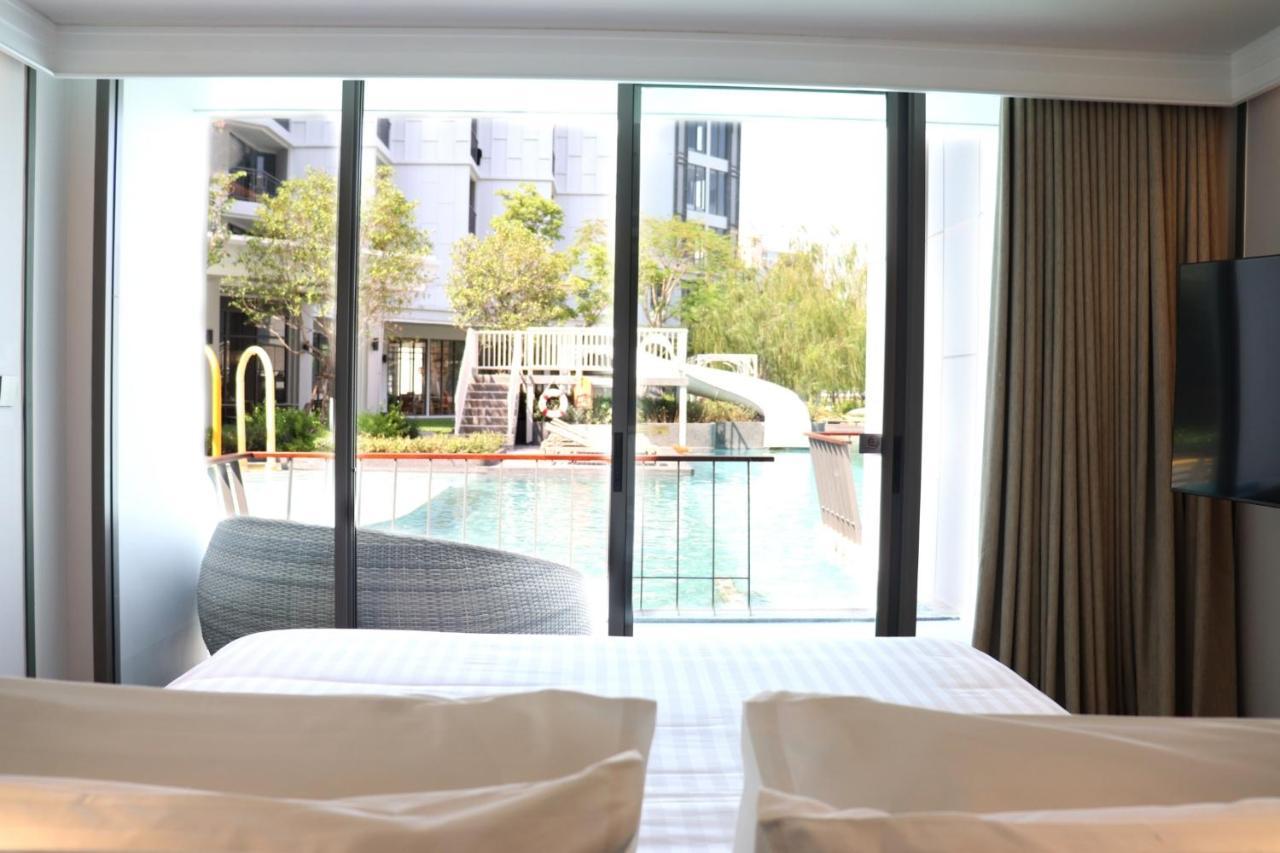 The Quarter Chaophraya By Uhg Hotell Bangkok Eksteriør bilde