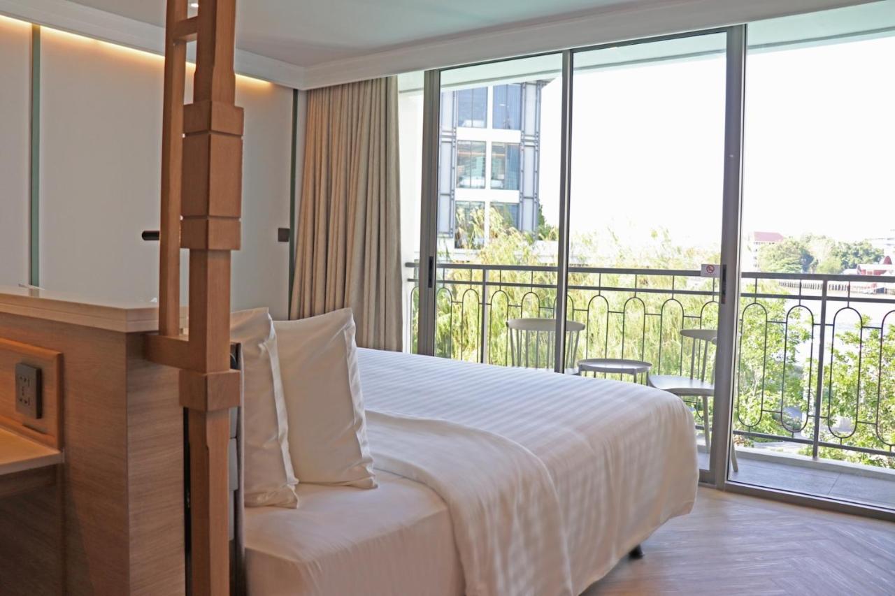 The Quarter Chaophraya By Uhg Hotell Bangkok Eksteriør bilde