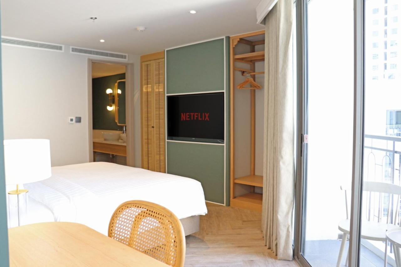 The Quarter Chaophraya By Uhg Hotell Bangkok Eksteriør bilde